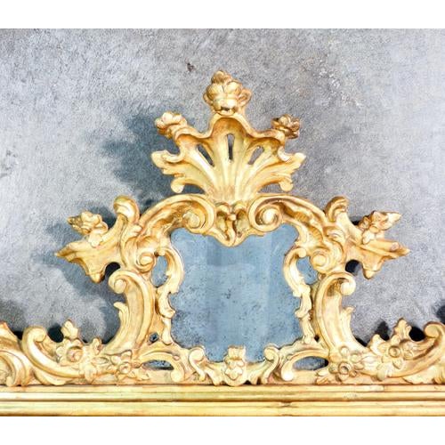 Louis XV Mirror in Gilded Wood, 1700s For Sale - Image 11 of 18