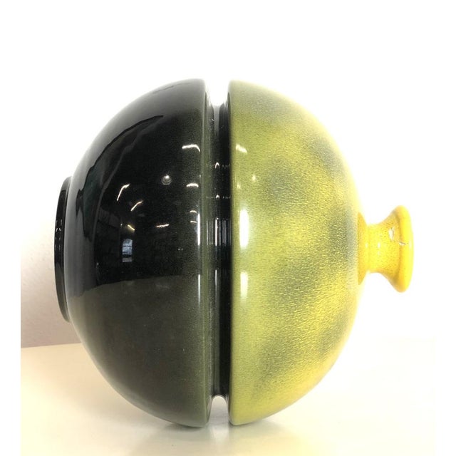 Modern Vintage Studio 2A Ceramic Vase, Italy, 1960s For Sale - Image 3 of 5