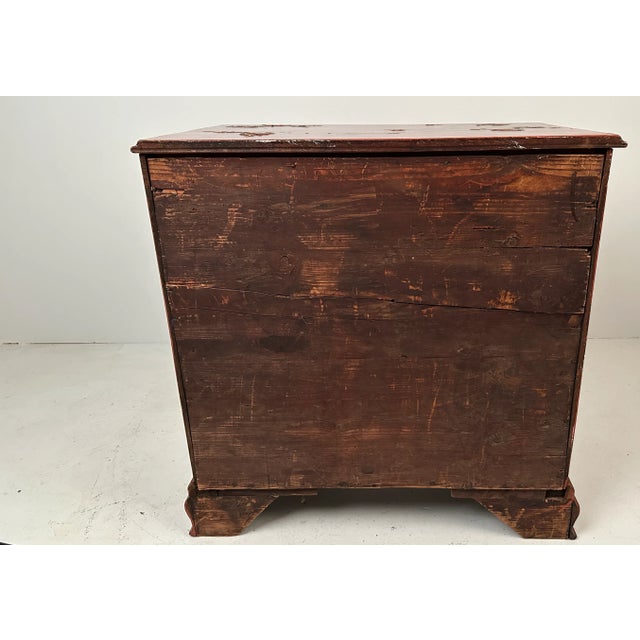 18th Century English Dresser With 19th Century Chinoiserie Decoration For Sale - Image 12 of 12