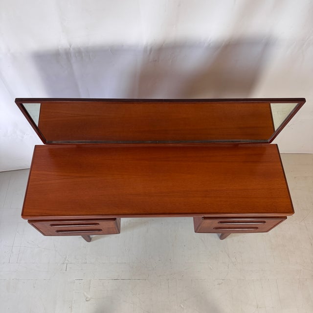 Mid-Century Modern Vintage Teak Fresco Dresser by Viktor Wilkins for G-Plan, 1960s For Sale - Image 3 of 14