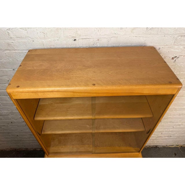 Brown Heywood-Wakefield 2-Piece 'Champagne' China Cabinet With Glass Doors, 1960s For Sale - Image 8 of 18
