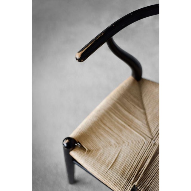 Mid-Century Danish Modern Oak CH24 Wishbone Chair by Hans J. Wegner for Carl Hansen & Son, 1960s For Sale - Image 16 of 18
