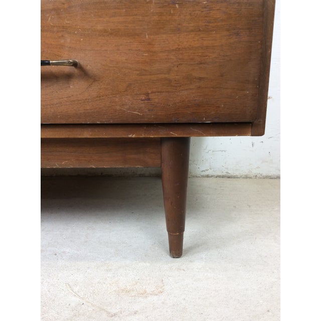 Mid Century Modern Lowboy Dresser With Six Drawers For Sale - Image 9 of 16