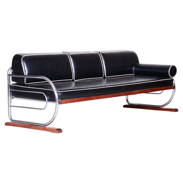 Bauhaus Sofa in Chrome, Steel, and Leather from Robert Slezak, Czech, 1930s For Sale - Image 9 of 9