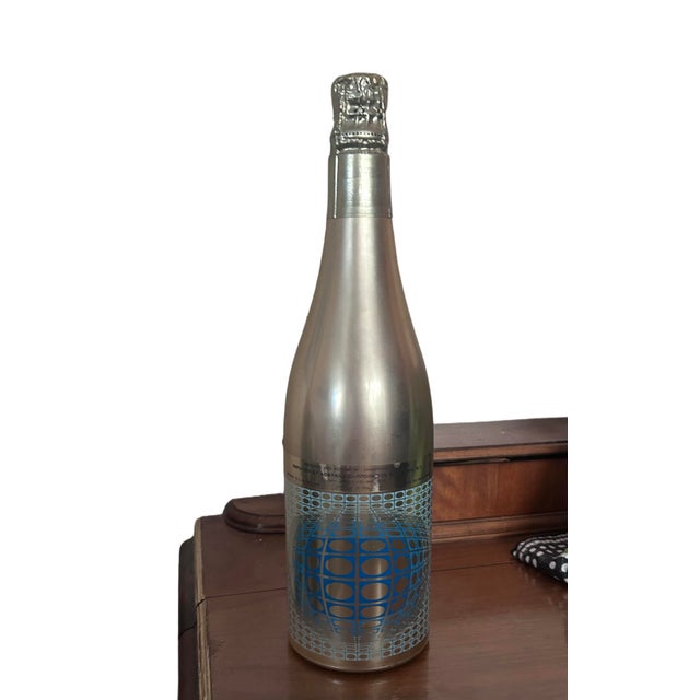 1970s Vintage 1978 Taittinger Brut Champagne From the Artist Series Featuring Victor Vasserly For Sale - Image 5 of 7