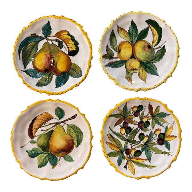 Late 19th Century Hand-Painted Cantagalli Firenze Majolica Italian Plates- Set of 4 For Sale