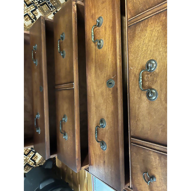 Vintage Kindel Furniture Mahogany Georgian Style Bedroom Dresser Set - 2 Pieces For Sale - Image 10 of 13
