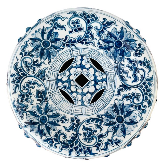 Vintage Blue & White Chinoiserie Porcelain Garden Stool With Double Coin & Floral Medallions For Sale In San Diego - Image 6 of 7
