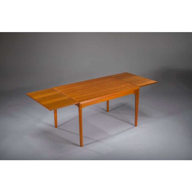 Vintage Danish Extendable Teak Dining Table by Henning Kjærnulf for Vejle Stole & Møbelfabrik, 1960s – Collector's...