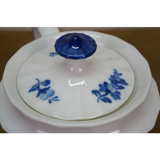 Mid 20th Century Denmark Royal Copenhagen 8503 Blue Flower Teapot Tea Coffee Pot Pitcher 9" For Sale - Image 11 of 15