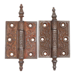 Pair of 2.5 X 3 In. Antique Cast Iron Victorian Door Hinges For Sale