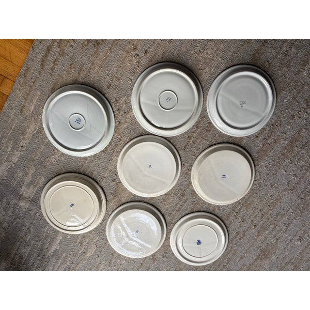 Ceramic Assembled Set of 8 Blue Willow Partitioned Plates For Sale - Image 7 of 12