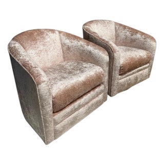 Pair of Vintage Blush Crushed Velvet Swivel Club Chairs For Sale