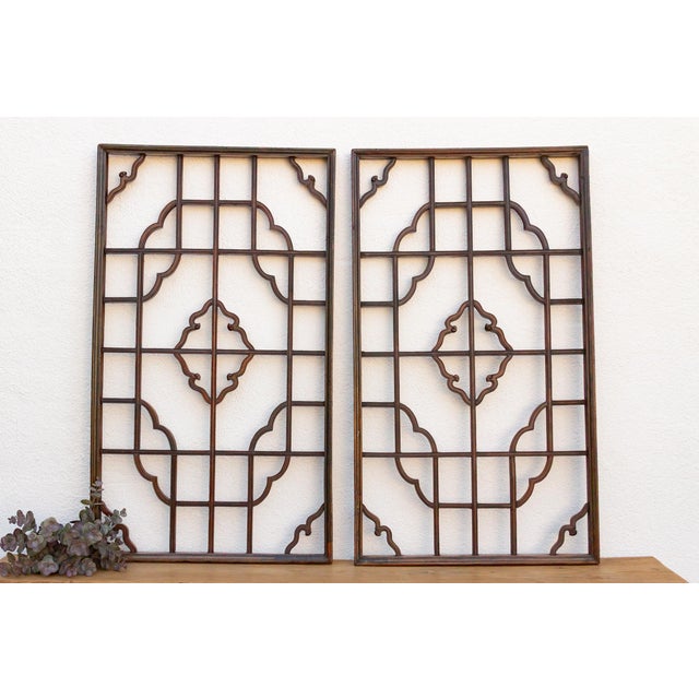 Chinese Set of 2, 19th Century Cloud Medallion Windows For Sale - Image 3 of 11