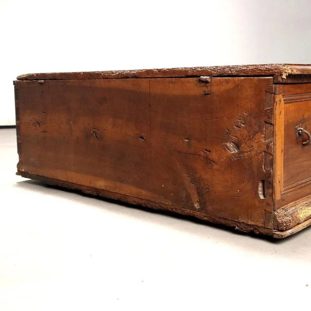 Walnut Chest, Italy, 18th Century For Sale - Image 10 of 11
