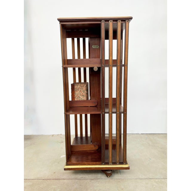 Early 20th Century Mahogany and Brass Rotating Bookcase from G. Borgeaud, 1900 For Sale - Image 5 of 16