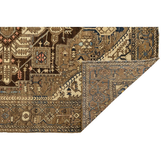 Tribal 19th Century Antique Serapi Heriz Rug With Geometric Medallion in Camel For Sale - Image 3 of 12