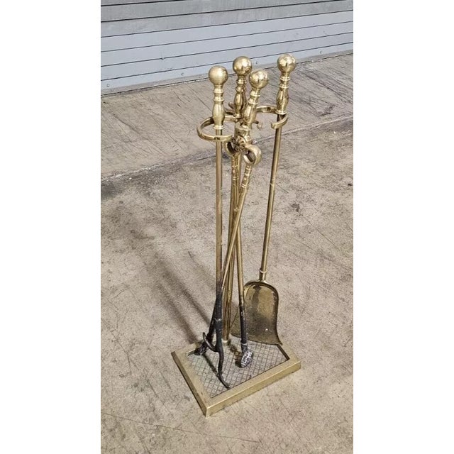 Traditional Virginia Metalcrafters Cast Brass Fireplace Tool Set, Made in Usa- 4 Pieces For Sale - Image 3 of 11