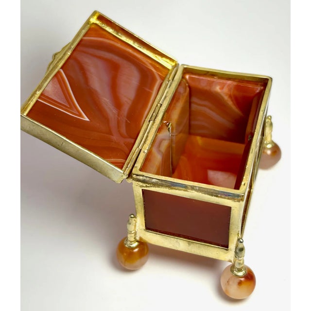 French French Red Agate & Ormolu Box For Sale - Image 3 of 7