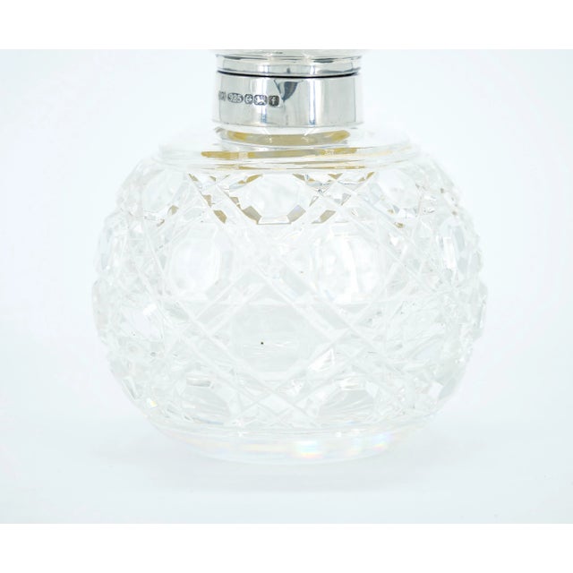 19th Century English Sterling Silver Cover Top/ Cut Glass Perfume Bottle For Sale In New York - Image 6 of 10