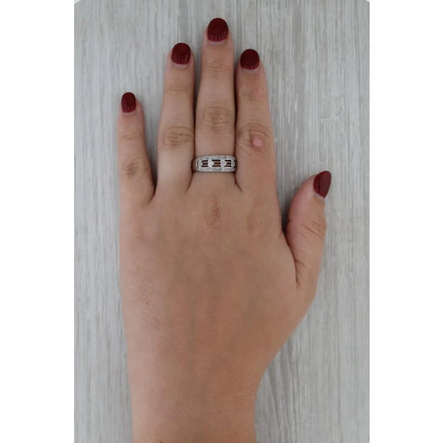 Gemstone Information: - Natural Diamonds - Total Carats - 0.15ctw Cut - Single Color - G - H Clarity - I1 - I2 Metal: 14k...