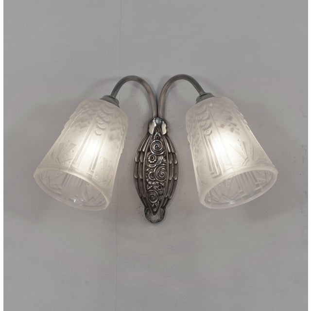Muller Frères A Pair of French Art Deco Wall Sconces by Marcel Hudry & Muller Freres 1920s France For Sale - Image 4 of 9