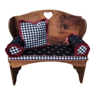 Late 20th Century Amish Farm House Bench With Custom Cushion For Sale