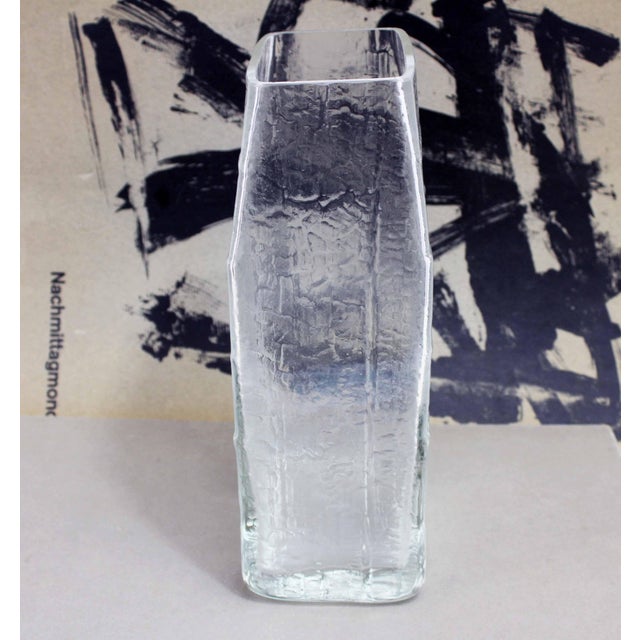 Glass Vase by Christer Sjögren for Lindshammar Glasbruk, 1970s For Sale - Image 9 of 12