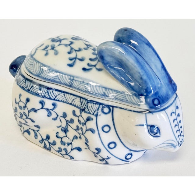 Chinoiserie Vintage Blue and White Ceramic Floral Bunny Rabbit Lidded Box For Sale - Image 3 of 8