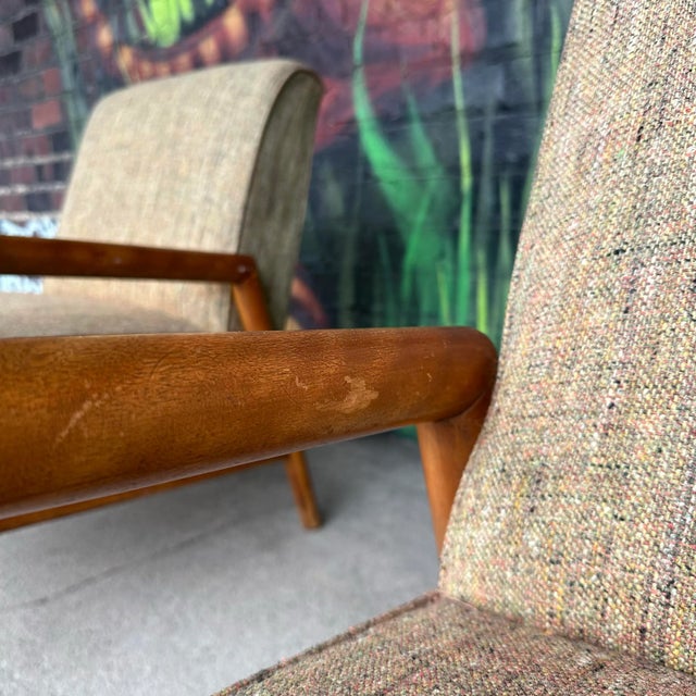 Pair of Vintage Mid-Century Leslie Diamond for Conant Ball Lounge Chairs For Sale - Image 11 of 12