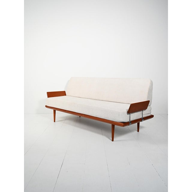 Minerva Sofa with Armrests by Peter Hvidt & Orla Mølgaard-Nielsen for France & Søn, 1960s For Sale - Image 4 of 15