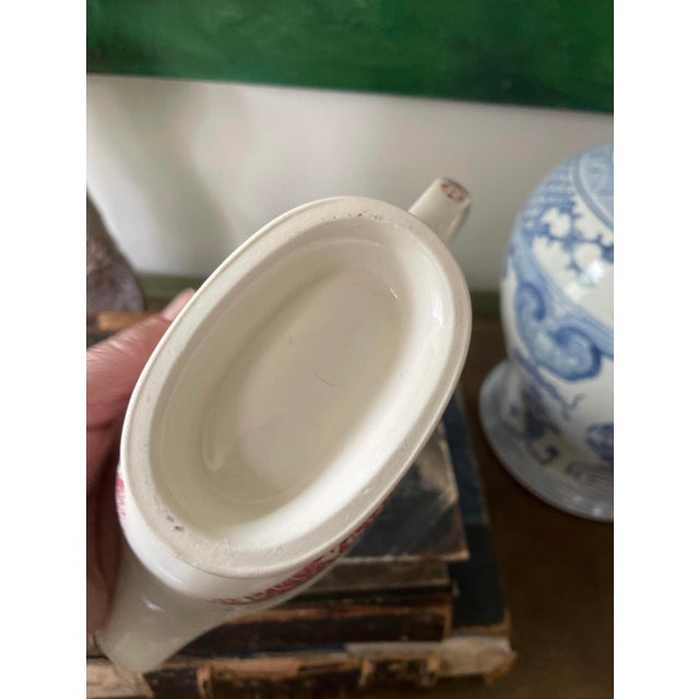 Art Deco 1940s Homer Laughlin Pink and White Transferware Gravy Boat For Sale - Image 3 of 6