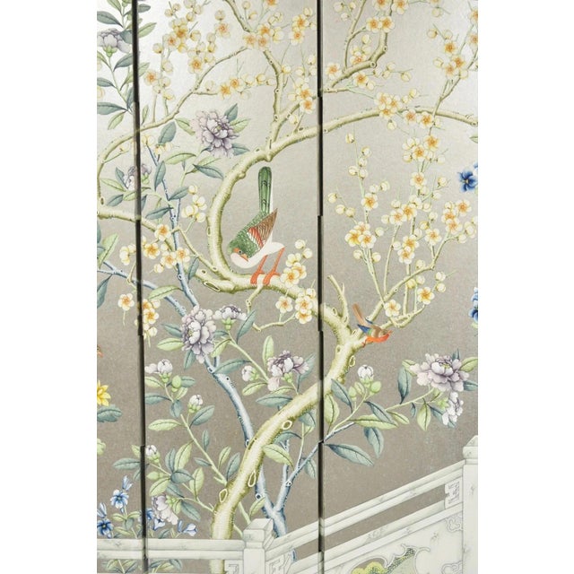 Late 20th Century Vintage Chinoiserie Silver Leaf Birds Butterflies 4 Panel Screen Room Divider A For Sale - Image 5 of 15