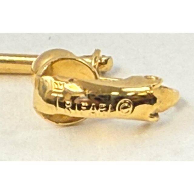 Modernist 50s/60s Crown Trifari Geometric Dangle Clip Earrings Gold Tone Vintage For Sale In Los Angeles - Image 6 of 7