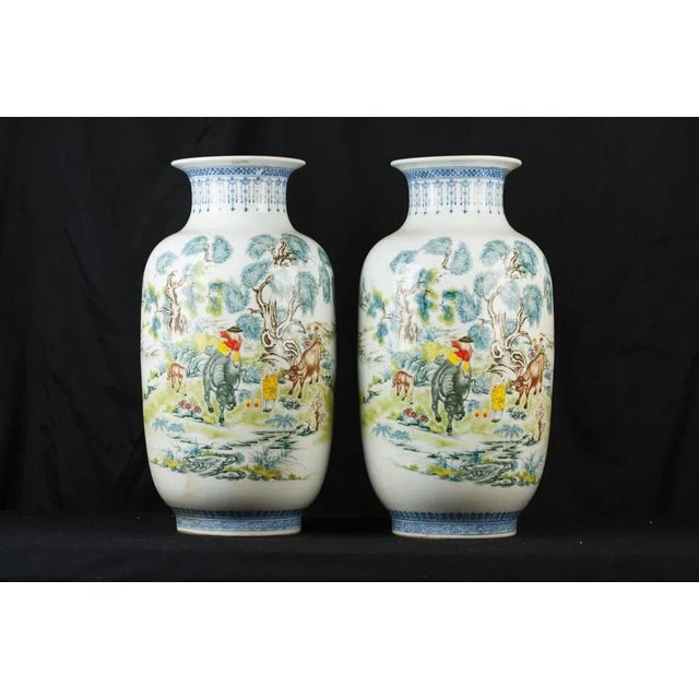 Large Chinese Qing Porcelain Vases, Set of 2 For Sale - Image 16 of 16