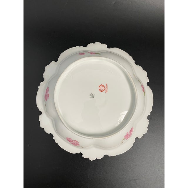 Antique Gda Limoges Serving Bowl With Pink Roses and Gold For Sale In Las Vegas - Image 6 of 12