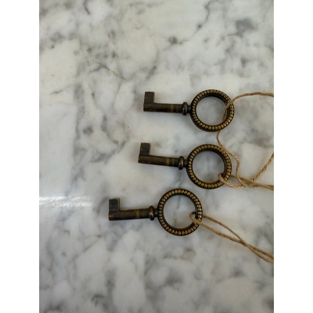 French Louis XVI Enfilade For Sale - Image 9 of 12