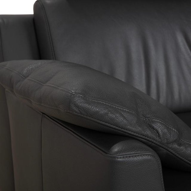 Mondo Two-Seater Sofa with Headrest in Leather For Sale - Image 6 of 14