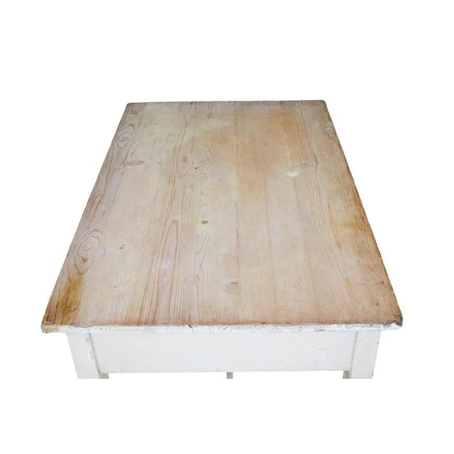 Light Yellow 19th Century Painted Pine Side Table, 1890s For Sale - Image 8 of 9