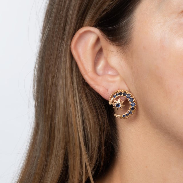 Modern Vintage Sapphire Crescent Moon Star Earrings 14k Yellow Gold Celestial Jewelry, A Pair For Sale - Image 3 of 3
