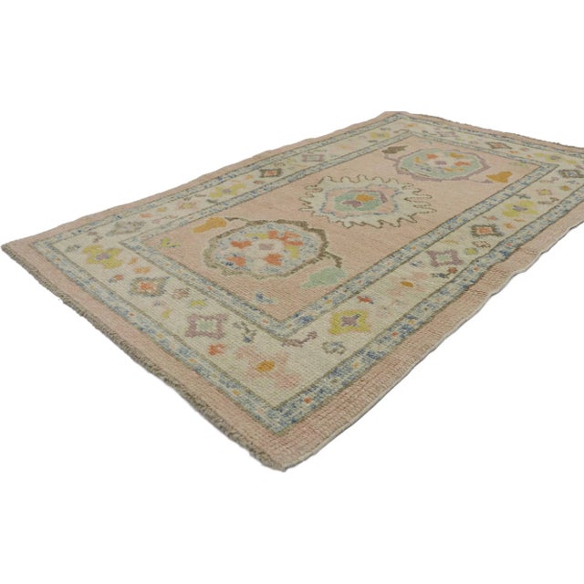 Contemporary Turkish Oushak Rug with Modern Style 03'01 x 05'01. Polished and playful, this hand-knotted wool small...