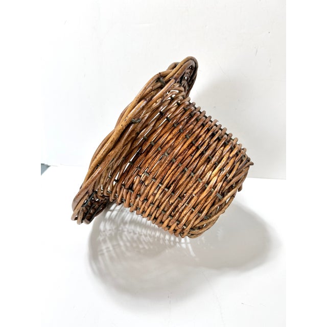 Vintage Rattan Pedestal Basket – Boho Wicker Footed Bowl, Planter or Centerpiece For Sale - Image 9 of 9