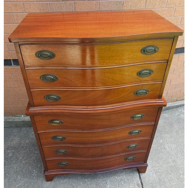 Wood Dixie Furniture Mid Century Federal Style Mahogany Chest on Chest of Drawers For Sale - Image 7 of 12