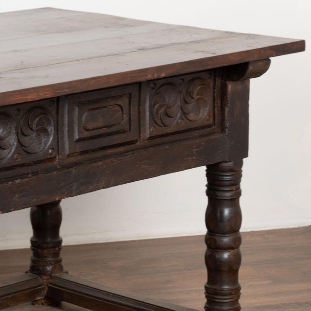 18th Century Spanish Console Table With Two Carved Drawers For Sale - Image 12 of 18