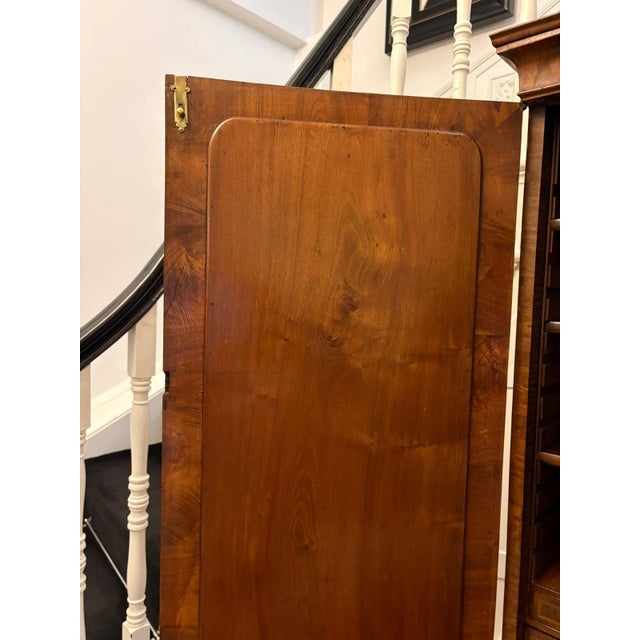 Antique George I Figured Walnut Bureau Bookcase with Secretaire, 1720 For Sale - Image 10 of 18