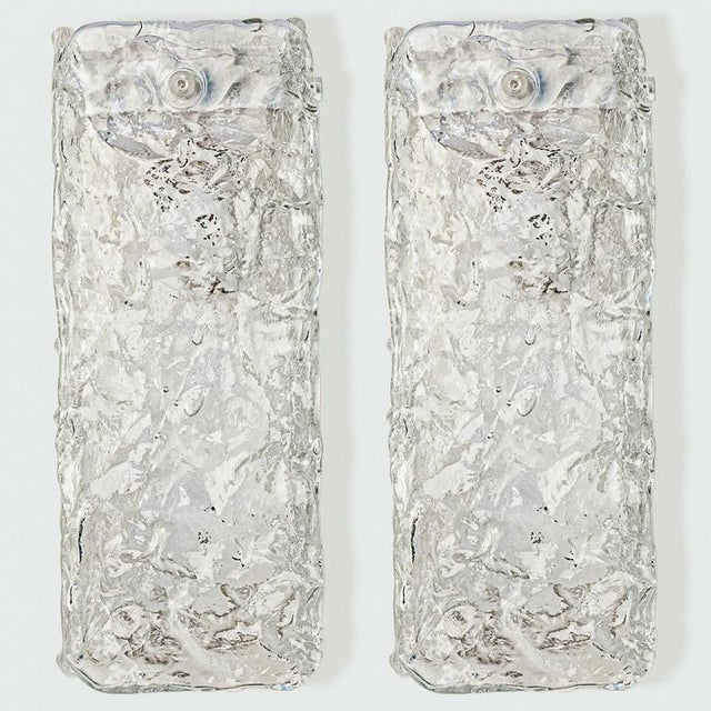 Silver Textured Clear Glass Wall Sconce, 1960 For Sale - Image 8 of 17