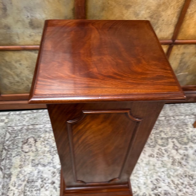 Georgian Inspired Figured Mahogany Pedestal For Sale - Image 11 of 12
