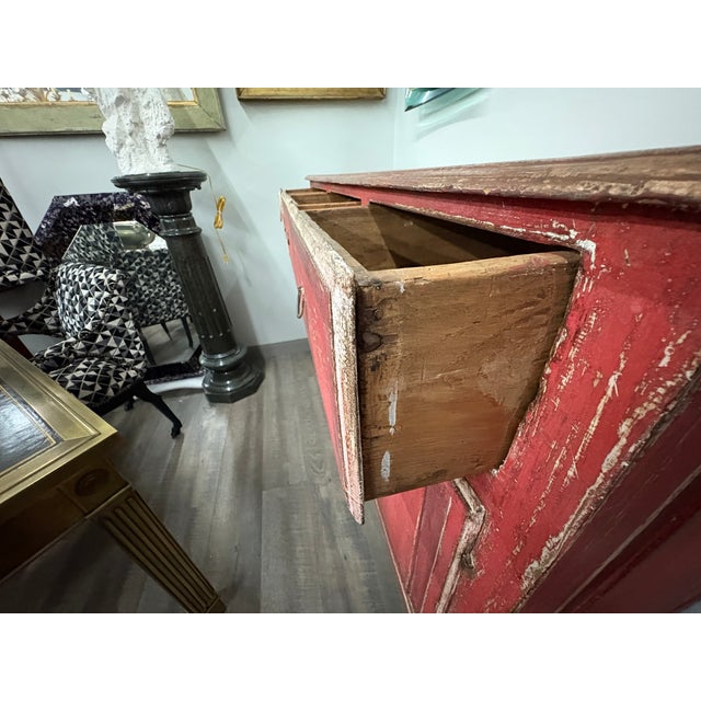 18th Century Italian Louis XVI Painted Chest For Sale - Image 12 of 18