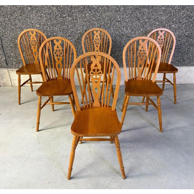 Set of 6 spindle back ercol dining chairs. The chairs are beautifully crafted with an eye for details and are made of...