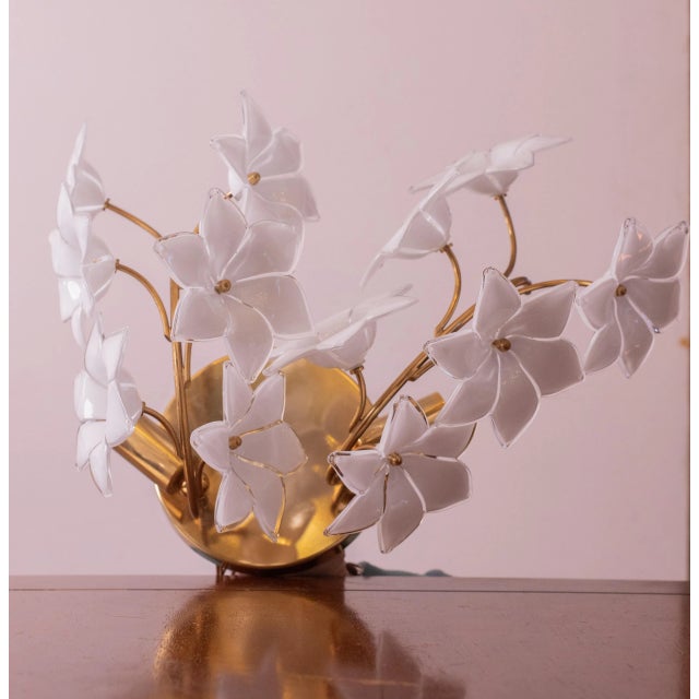 Murano Wall Sconce With White Flowers, 1970s For Sale - Image 9 of 9